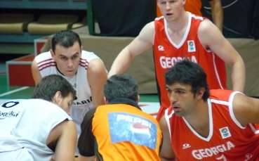 България стартира с победа за Наградата на София