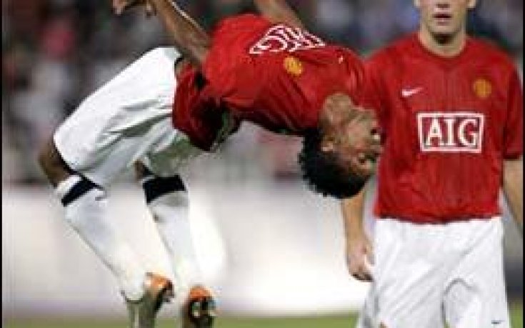 Забраниха салто на младок от Ман Юнайтед