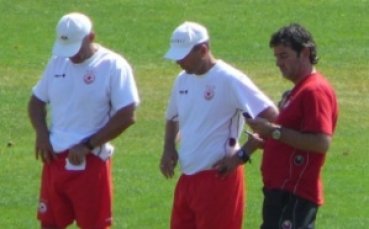 Костадинов и Младенов доволни от лагера в Холандия