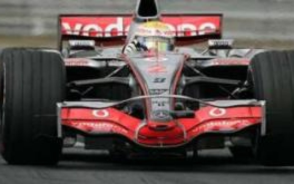 Хамилтън с нова победа във Формула 1