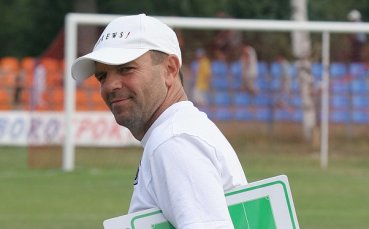 Стойчо Младенов