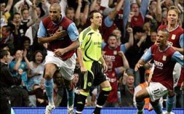 Челси се издъни срещу Вила на Стилиян Петров