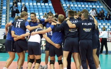 Финландия върви убедително към полуфиналите на ЕП