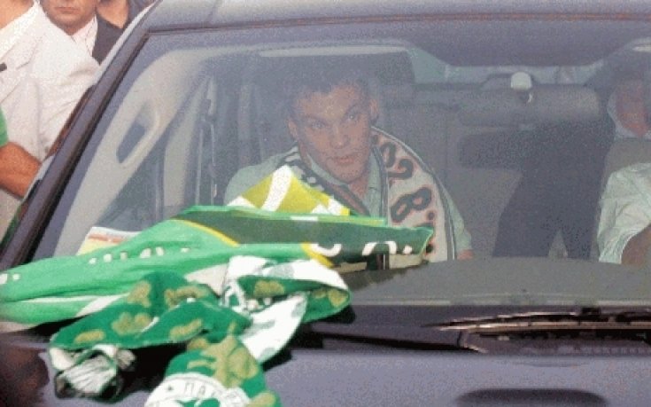 Гръцки фенове изумиха баскетболист в Атина