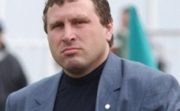 Феновете на Волов скочиха срещу Вуцов