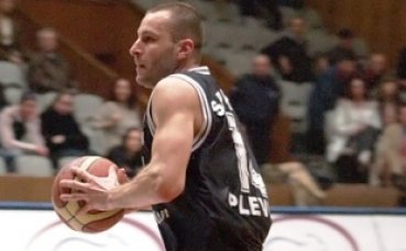 Спартак победи Левски