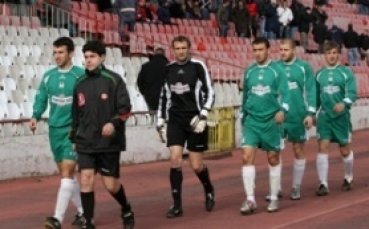 Пирин мачка израелци, Хазуров контузен