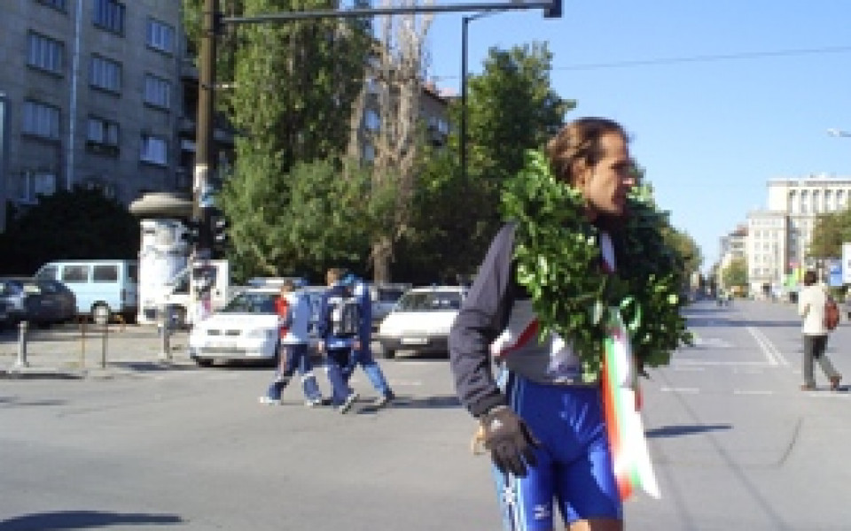 Шаламанова си тръгна с кола от 25-я юбилеен маратон на София