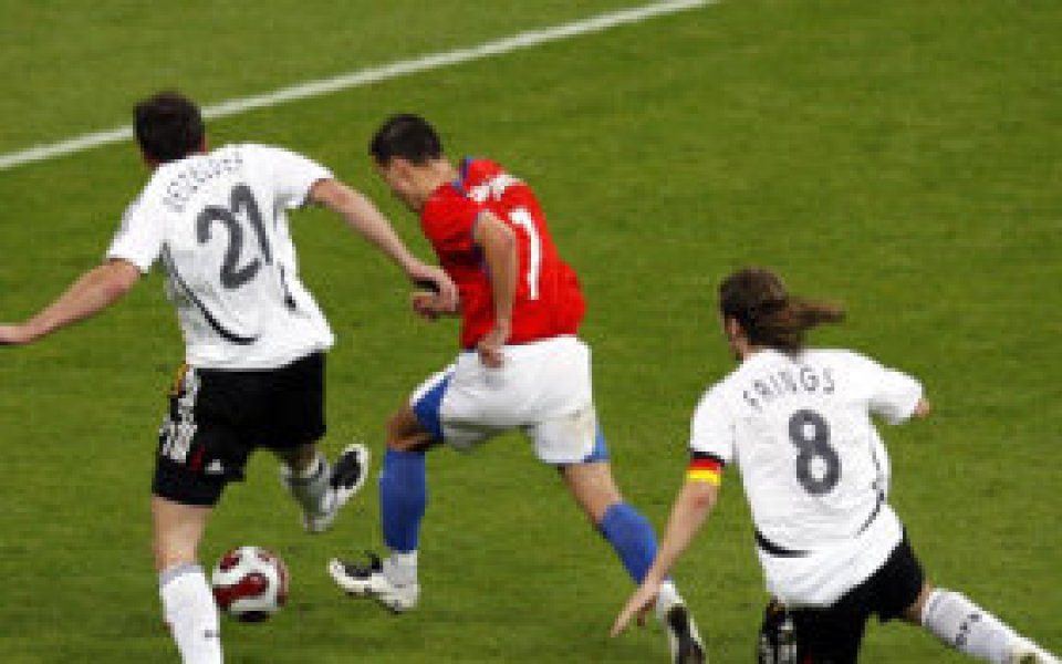 Чехия се класира за Евро’08 след разгромна победа в Германия