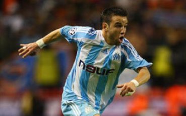 Валбуена поднови договора си с Марсилия