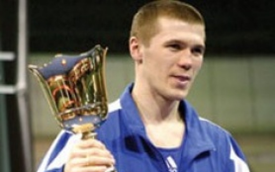 Алексей Шайдулин стартира с победа на световното по бокс