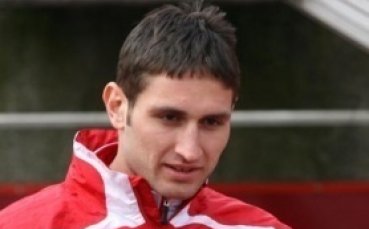 Тунчев: Чакам Младенов да ми гласува доверие