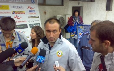 Стоилов: Имаше не една, а две дузпи за Левски