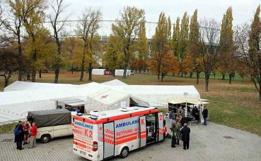 Виенски басейн става болница за Евро 2008