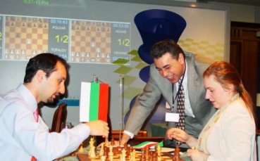 Веселин Топалов загуби от Юдит Полгар