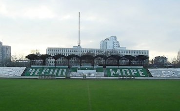 Фенове на Черно море бяха освободени от полицията в Ловеч