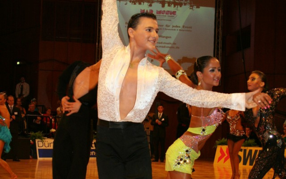 Българи спечелиха престижен турнир по спортни танци в Австрия