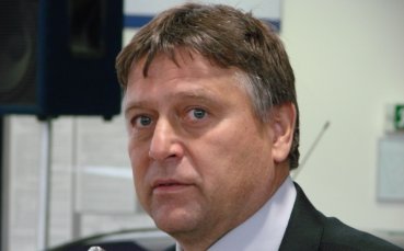 Пламен Николов