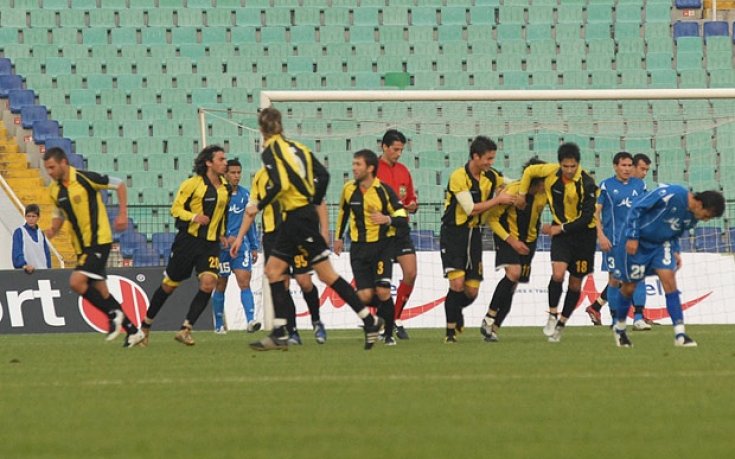 Мъжете на Ботев биха старшата възраст с 3:1