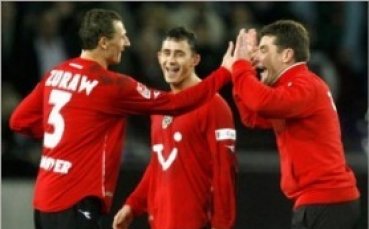Янков отпада от състава на Хановер за мача срещу Шалке