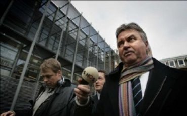 И Хидинк кандидат за селекционер на Англия