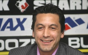 Малката Баничка свири на Левски в Бургас