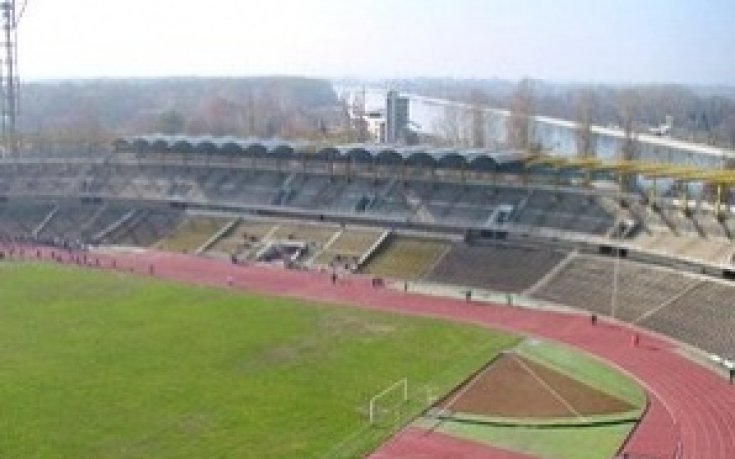 Атанас Търев взима стадион Пловдив?