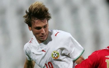 Левски чака отговор от Арсенал