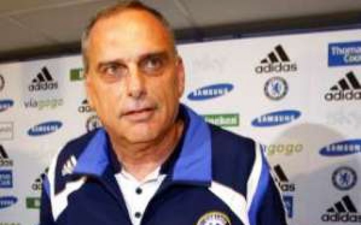 Челси възнагради Грант с нов договор