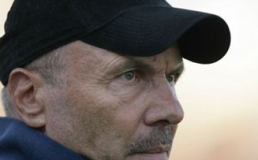 Гочето и Иван Русев изпуснаха последния в класирането