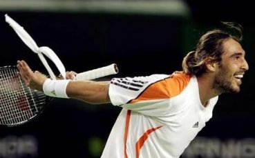 Багдатис и Родик на финал преди Australian Open