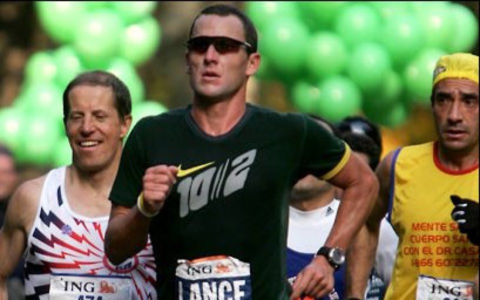 Ланс Армстронг ще бяга на Бостънския маратон