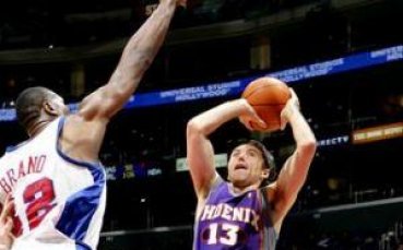 30-та победа за Финикс от началото на сезона