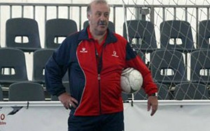 Дел Боске сменя Арагонес след Евро 2008