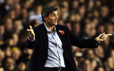 Тотнъм взима двама наведнъж