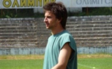Бибишков в Китай с още двама