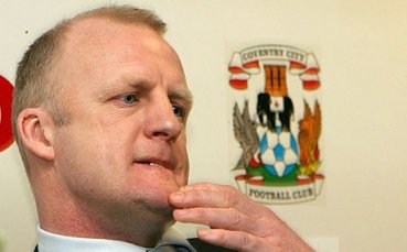 Иън Дауи изхвърча от Ковънтри