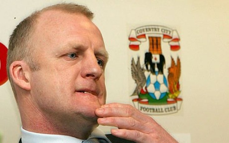 Иън Дауи изхвърча от Ковънтри