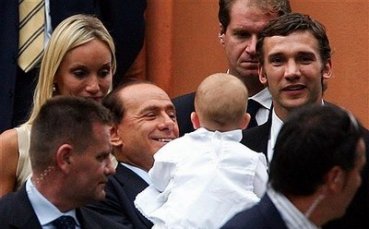 Шевченко и Пазик очакват третото си дете