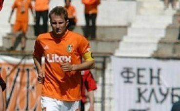 Йеленкович отпадна от групата на Литекс за мача с Вихрен