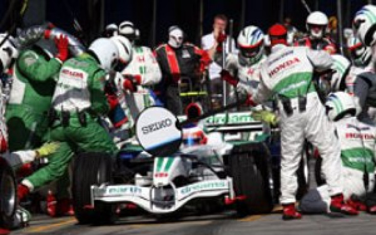 Баричело дисквалифициран, Кими не завърши, но взе точка