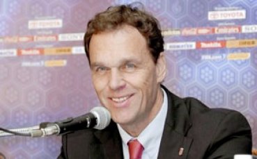 Уволниха треньора на Урава Редс