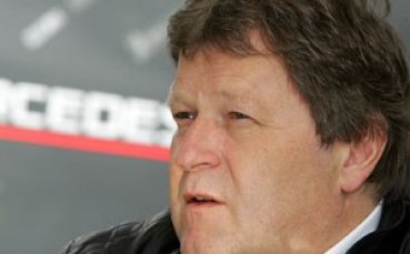 МакЛарън: Ферари са фаворити в Бахрейн