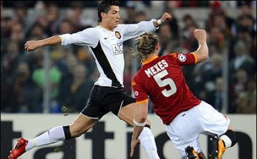 Рома отново коленичи пред Манчестър Юнайтед