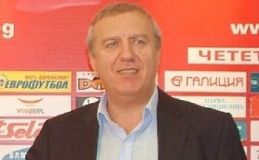 Юноша на ЦСКА на проби в Блекбърн