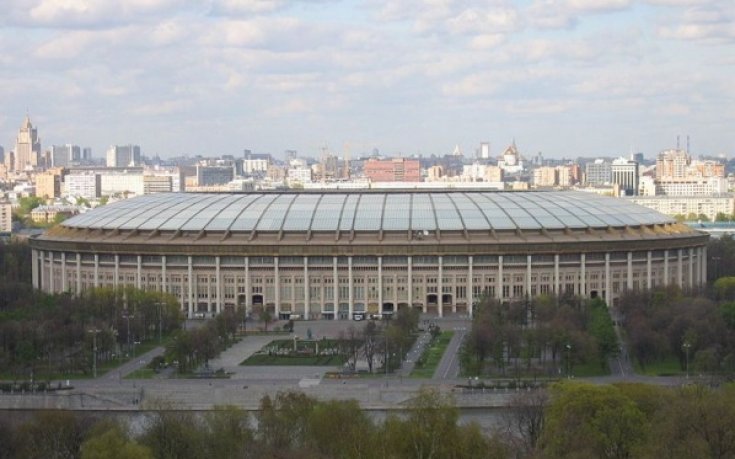 Офицери на Скотланд Ярд ще пазят феновете на финала в Москва