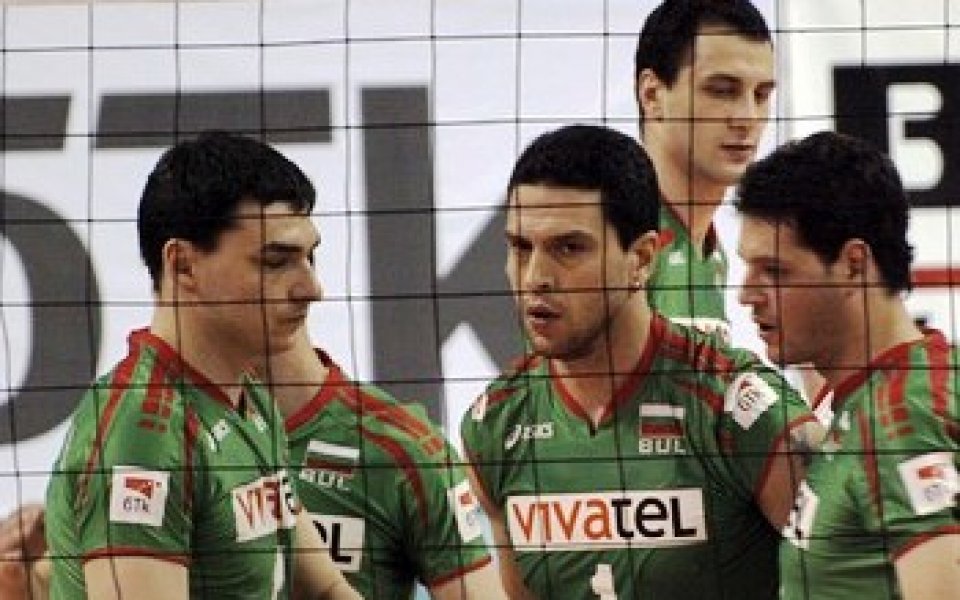 България стартира с разгромен успех в квалификациите