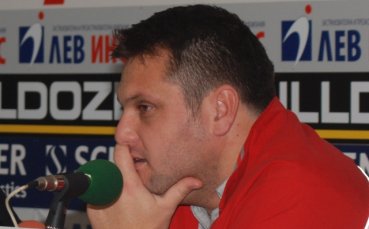 Мартин Стоев сменя състава