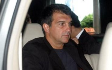 Лапорта призова Роналдиньо и Ето’о да напуснат
