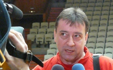 Сашо Везенков